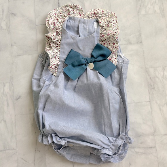 Paloma de la O Baby Girl’s Shortie with Floral Ruffles and Bow - Picture 1 of 10